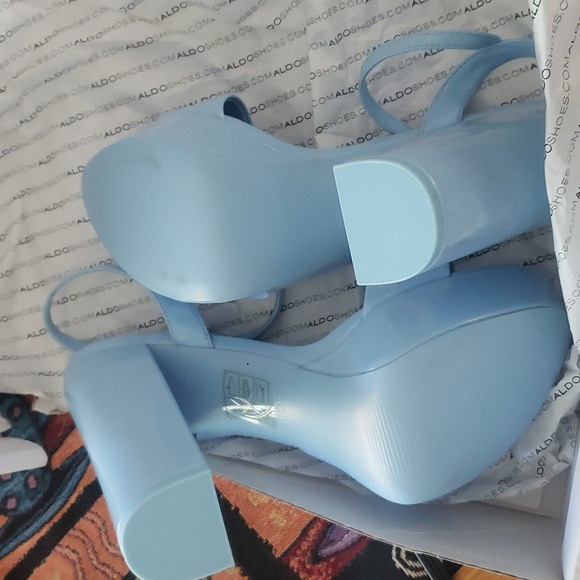 Aldo Heels - Picture 2 of 4